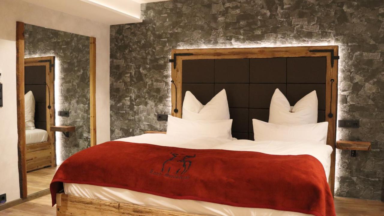 Landsteakhaus Hotel Marxheim Екстериор снимка