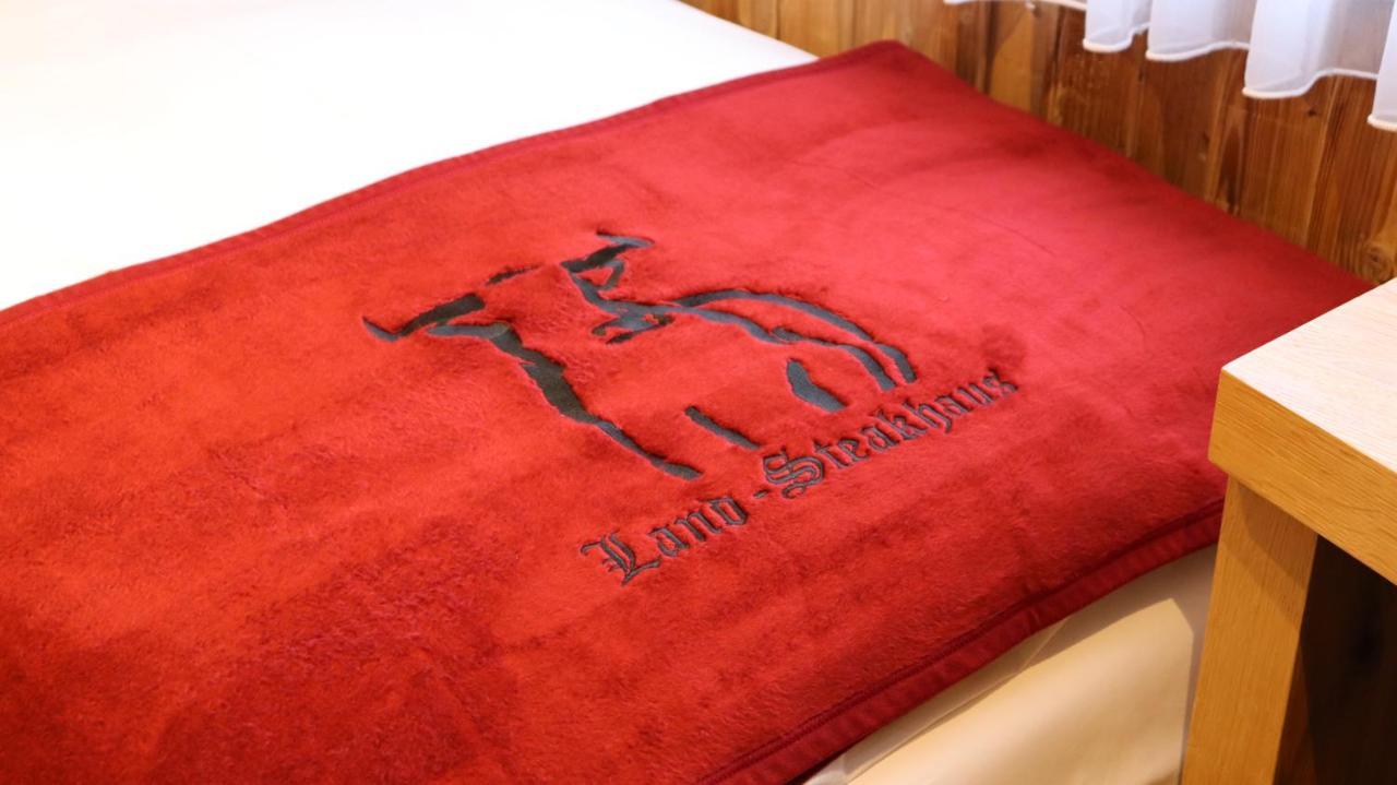 Landsteakhaus Hotel Marxheim Екстериор снимка
